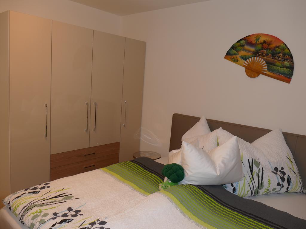 Chads City Apartment Mit Tiefgarage Free Parking Graz Exterior foto